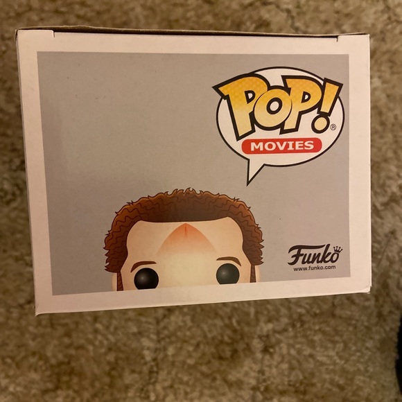SOLD - Funko POP! Home Alone Marv 493 - Picture 5 of 6